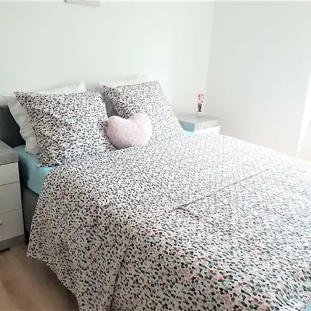 Apartment Comfort Basel Airport 1a46 *